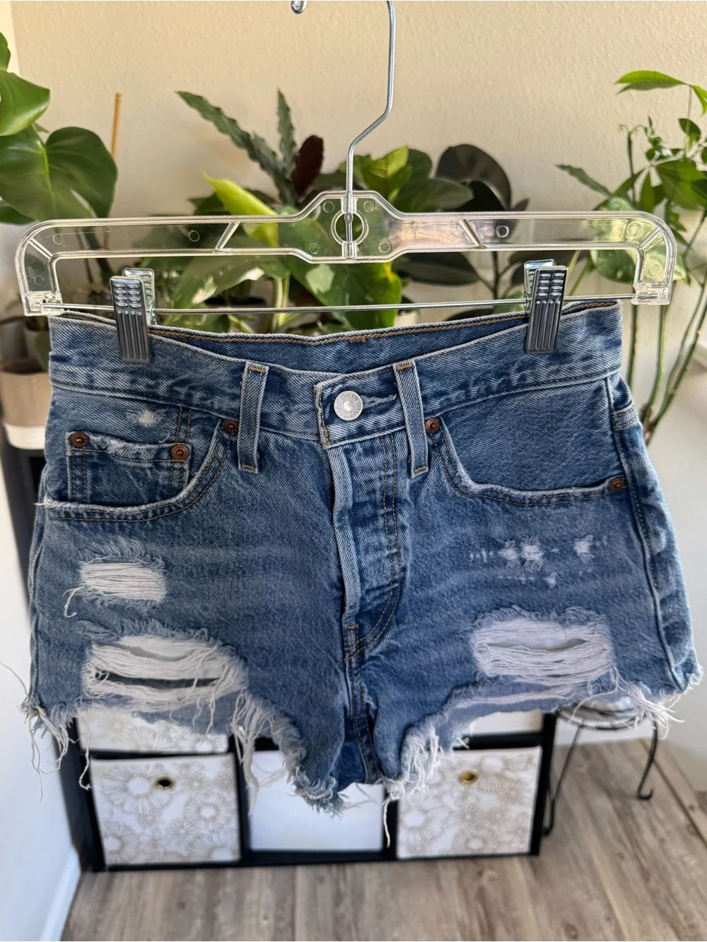 Levi's 501 Women's Blue Denim - Picture 2 of 2